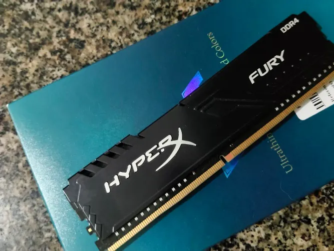Memoria hyper x Fury  2400 MHz 4 gb