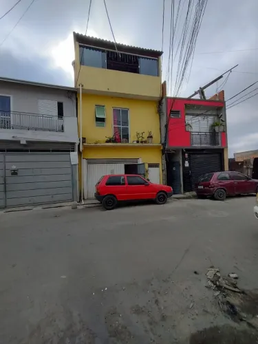 Casa a venda/ sobrado em carapicuiba 