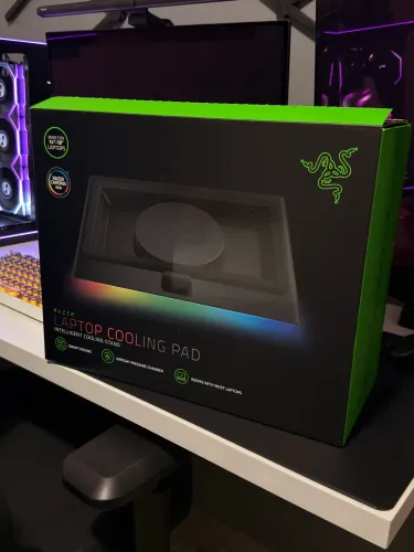Base de resfriamento para notebook Razer