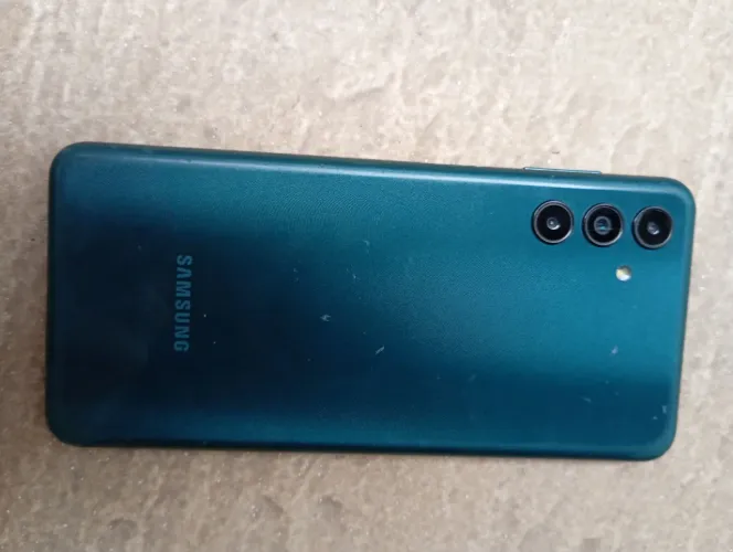 Celular Samsung Galaxy A04 , Muito Conservado, Tela 6,5  Câmera de 50 MP,  DualChip 330,00