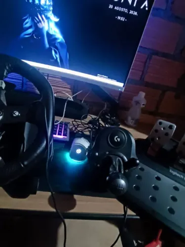 VENDO ou TROCO por algo do meu interesse VOLANTE E PEDAIS DE CORRIDA LOGITECH G G920