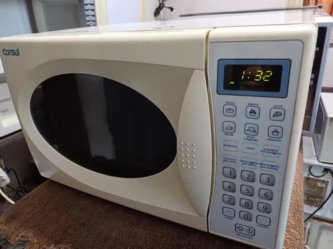Micro ondas com Garantia de 3 Meses 
