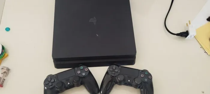 Playstation 4 Slim 1Tb 