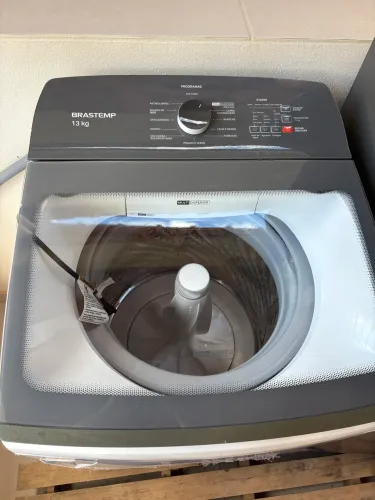 Máquina de lavar BRASTEMP 13kg nova/ perfeito estado/ ainda no plástico 
