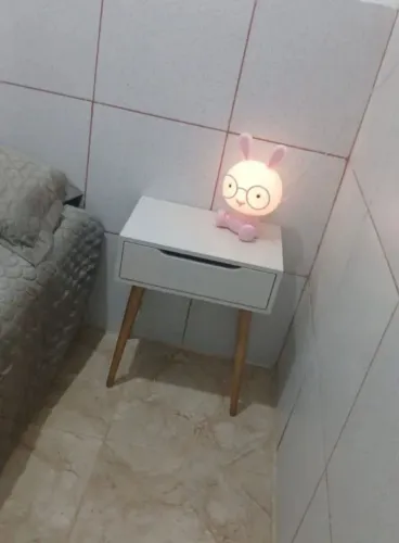Mesa de cabeceira