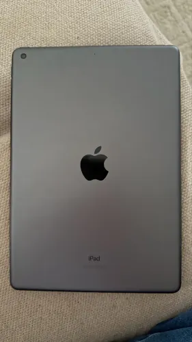 iPad 9ª geração 256 gb + caneta Apple