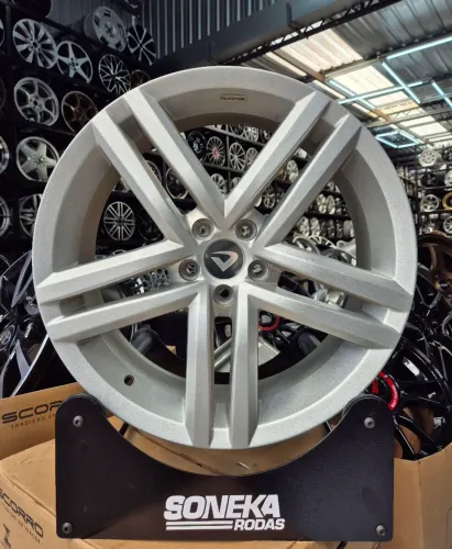 Jogo de rodas volcano new strong aro 18 5x100 