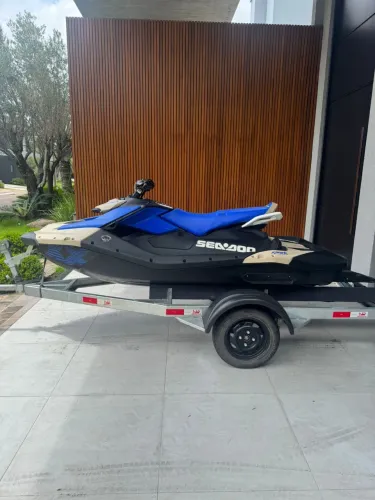 Jet ski Spark 3 lugares 0 horas