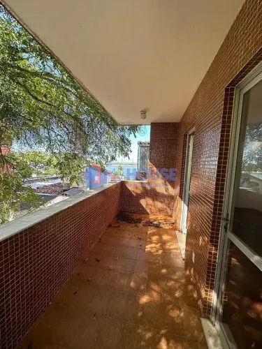 Lindo e espaçoso apartamento para venda e locação, vista mar no Pontal, Ilhéus, BA
