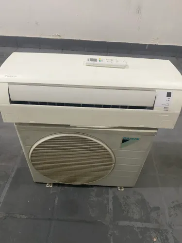 Ar condicionado Daikin 12.000 BTUs inverter