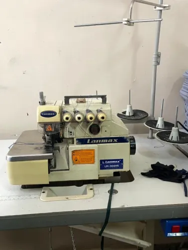 Máquina Overlock Ponto Cadeia LANMAX