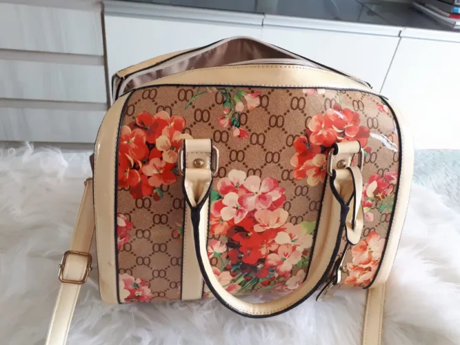 Bolsa inspiração Gucci