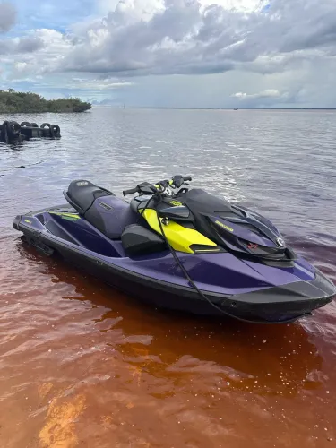 Jetski 300 HP Limited 95 mil ano 21