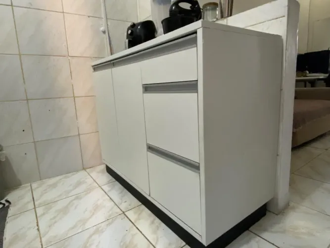 Vendo Armário Planejado/ Usado/ semi novo/ sem defeitos 