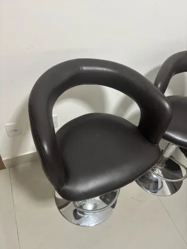 Jogo de Banquetas altas super confortáveis