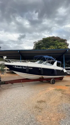 Lancha Runner 260 com Mercruiser 5.0 260HP A1