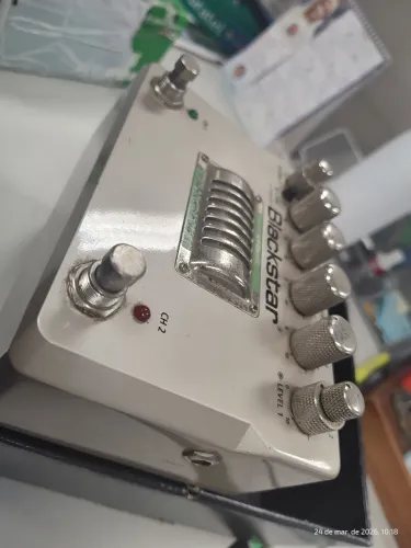 Pedal guitarra Blackstar HT-DUAL na caixa com fonte novinho valvulado