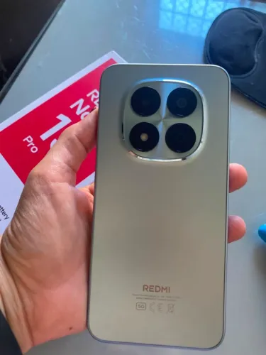 Vendo celular com poucos meses de uso
