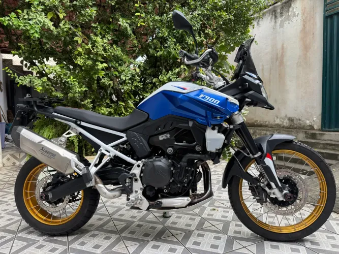BMW F 900 GS abaixo do valor de mercado 