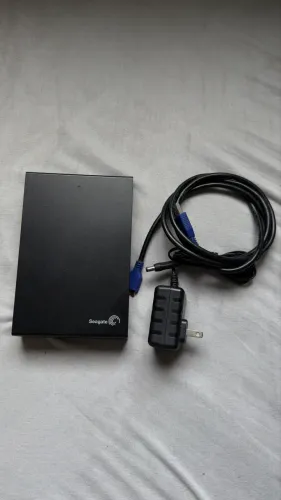 HD Externo Seagate 4TB USB 3.0 Desktop + Fonte Original