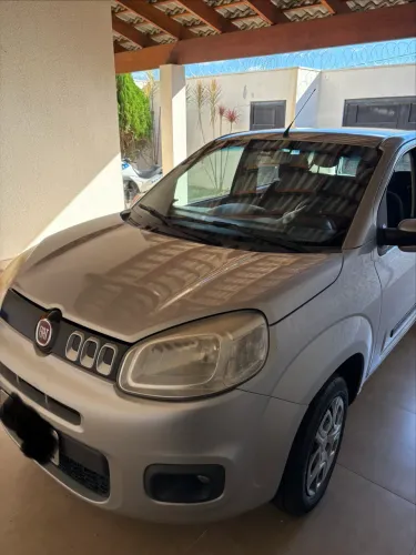 Fiat Uno Evolution 1.4 Fire Flex 8V 5P 2015