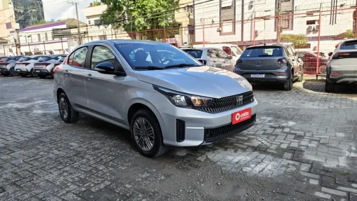 Fiat Cronos Drive 1.0 6V 2026