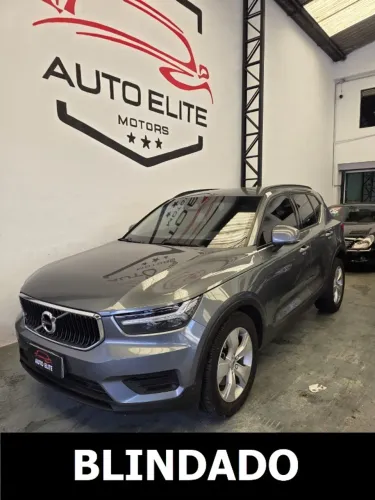 Volvo XC40 T-4 2.0 190cv FWD 2019