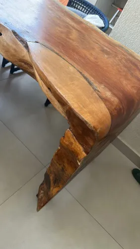 Mesa em cascata