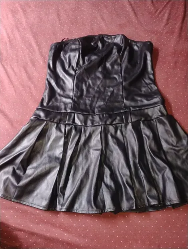 Vestido de Couro