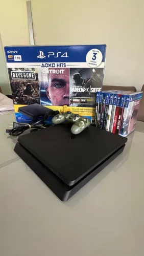PLAYSTATION 4 SLIM 1 TB