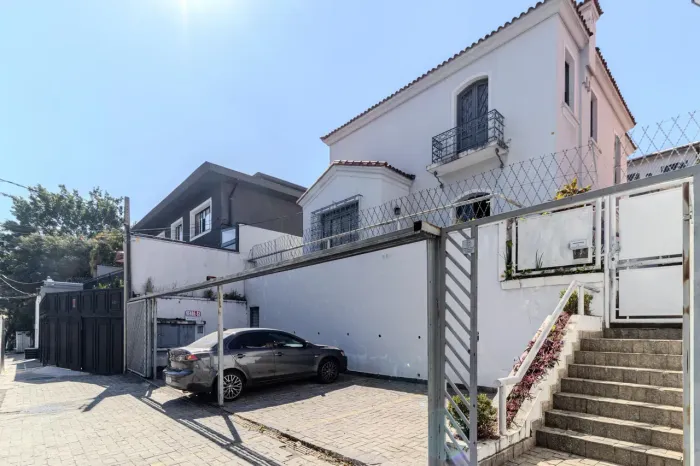 Sobrado comercial para venda com 332 metros quadrados em uma das principais ruas do bairro