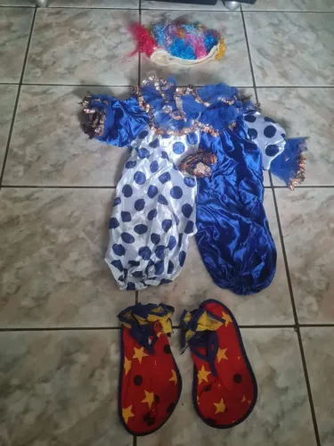 Fantasia de palhaço infantil 