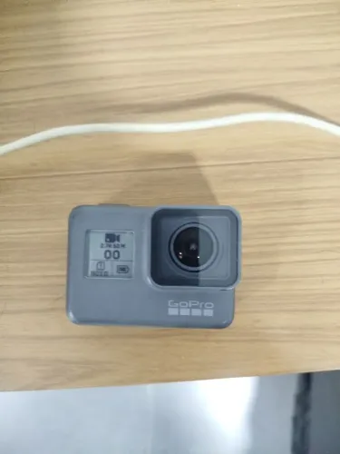 Go Pro Hero 5 - 4k, prova d'água, até 240 fps, estabilizador de movimento