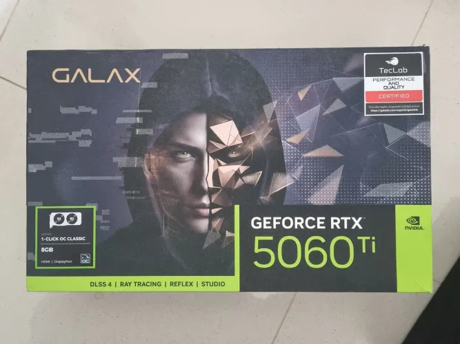 Vendo RTX 5060 Ti GALAX 8GB GDDR7 1-Click OC Classic, em estado impecável, sem detalhes.
