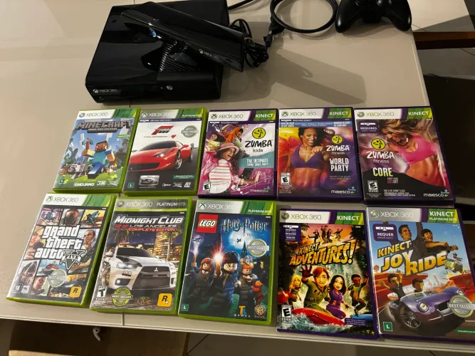 Xbox 360 super slim completo com jogos físicos