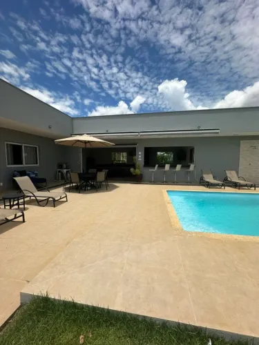 Linda Casa com Piscina no Condominio Canto da siriema em Jaboticatubas