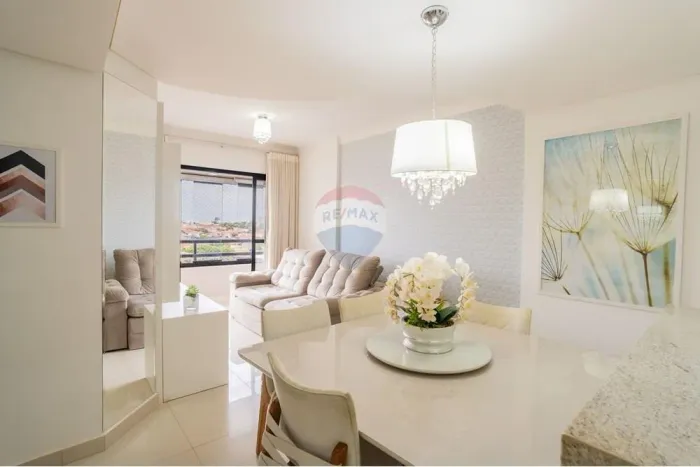 RE/MAX Vende Apartamento Parque Prado, 3 Quartos, 2 vagas, 77m², R$689.900,00 e R$1.100,00