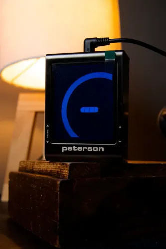 Afinador Peterson Strobo VUE ñ polytune