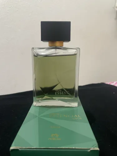 ESSENCIAL SENTIR(troco em perfume)