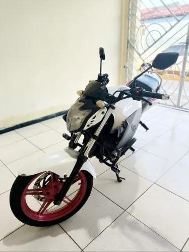 Fazer 250 BlueFlex Edition 2017 Branca