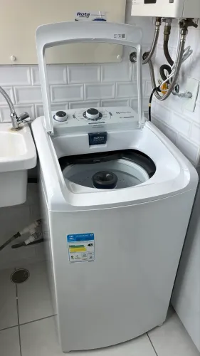 Máquina de lavar roupas EXCELENTE
