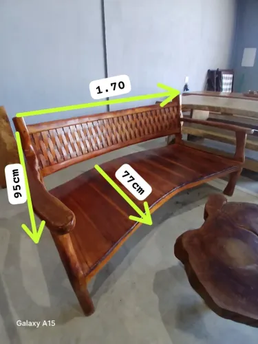 SOFÁ, BANCO NA MADEIRA MACIÇA