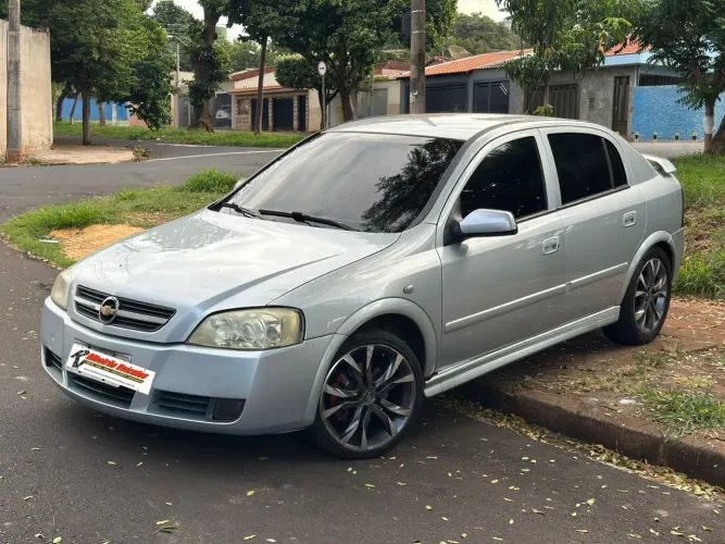 Chevrolet Astra Advantage 2.0 MPFI 8V Flexpower 5P 2010
