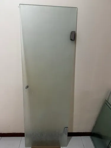 Porta de Vidro com Jateamento