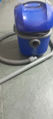 Vendo Aspirador, Aquecedor e Macaco hidráulico
