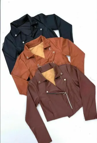 Jaqueta cropped couro ecológico