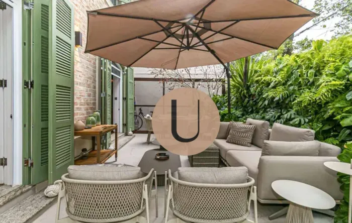Casa de villa na Vila Nova Conceição com 3 suítes à venda, 350 m²