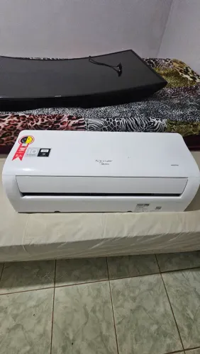 Ar-condicionado Midea Inverter 12000btus