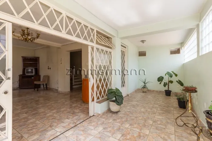 CASA BARRA FUNDA, 4 DORMITORIOS, 4 VAGAS