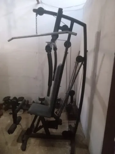 Máquina de musculação